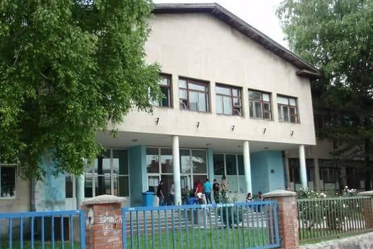 Mladić iz Bihaća najavio masakr, škola čiji je on bivši učenik obavijestila nadležne