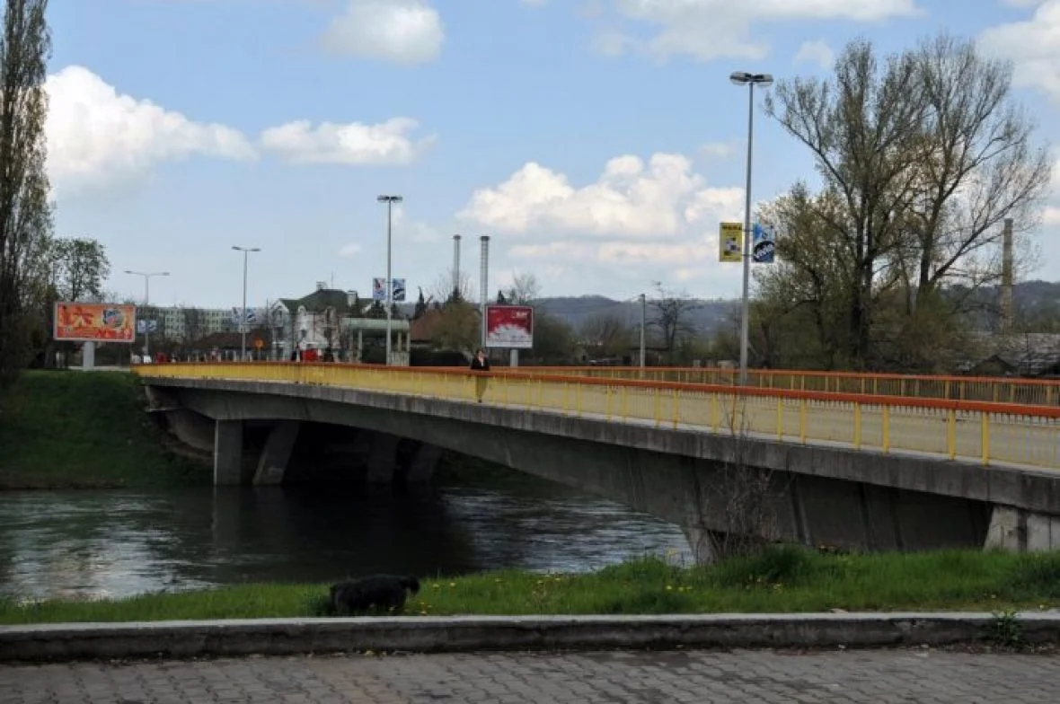 Novinar iz Banje Luke spasio starijeg sugrađanina od utapanja u Vrbasu: Herojska akcija na Gradskom mostu