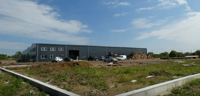 Tvornica Furnira Palavra u Petrinji spremna za otvaranje novog pogona i zapošljavanje stotinu radnika