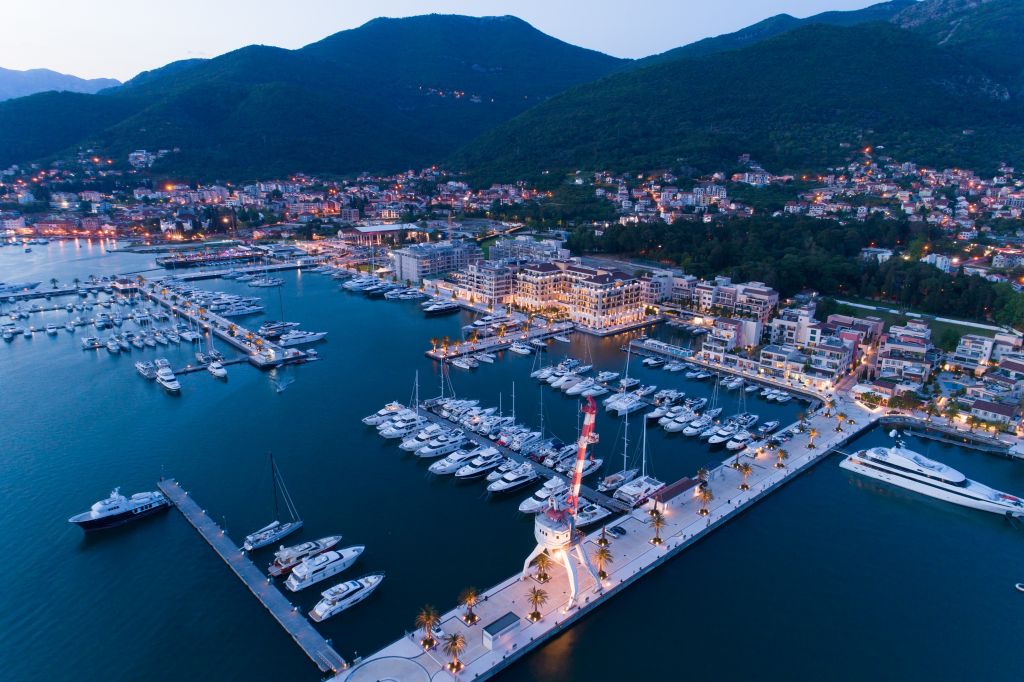 Ekskluzivni Synchro Yards: Nova era luksuza na crnogorskoj obali