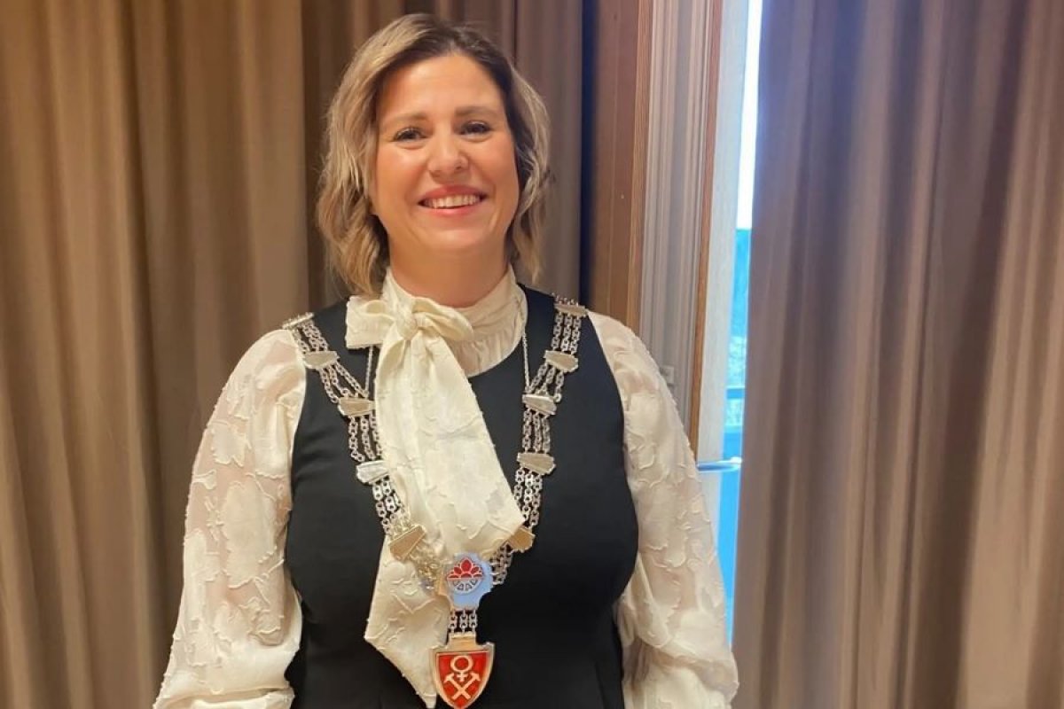 20251129214906_940121