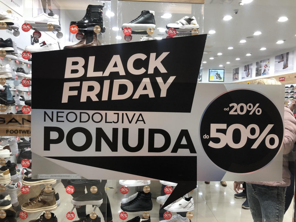 211260_crni-petak-24sedam-lj-s-14_orig