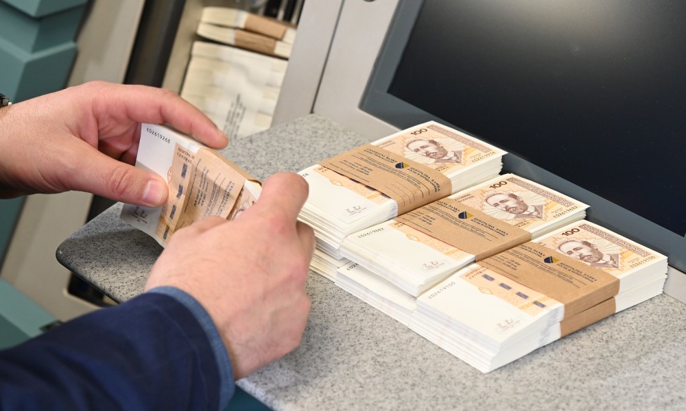 Vlada FBiH odobrila usklađivanje penzija od 11,26 posto i skoro 3,9 miliona KM pomoći privredi