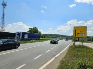 TK bez metra brze ceste: 150.000 vozila na starim i oštećenim putevima