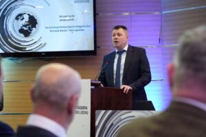 Izvoz raste, ali uvoz još brže: BiH u minusu 13 milijardi maraka