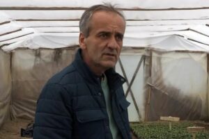 Od plastenika se može živjeti: Duško iz Prnjavora proizveo 25.000 sadnica