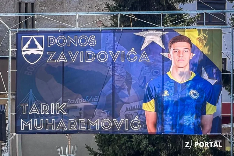 Zavidovići slave svog heroja: Tarik Muharemović dobio billboard u centru grada