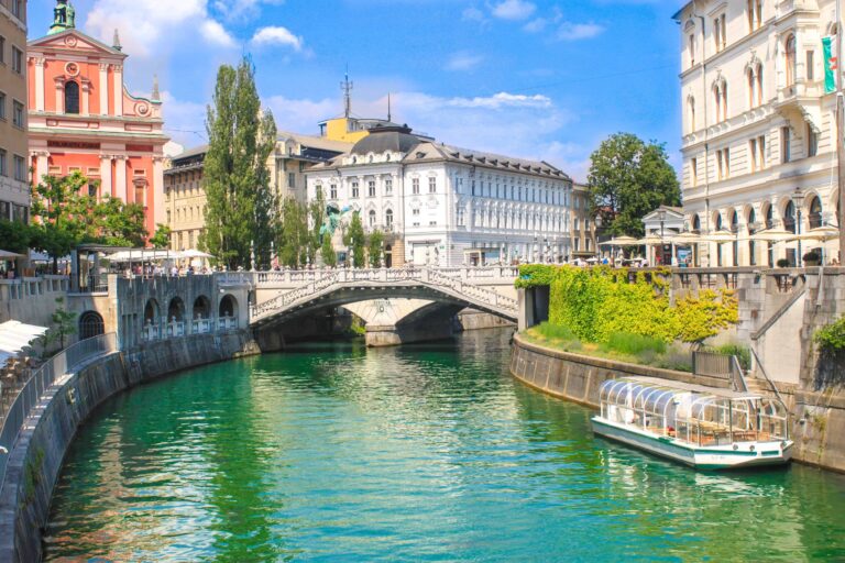 Slovenija se pridružila Španiji u pozivu EU-u na korake ka zaustavljanju genocida u Gazi