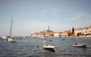 Šire se lažne WhatsApp poruke: Ukradeni podaci turista koji ljetuju u Hrvatskoj